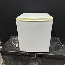 Currys Essentials CTF34W15